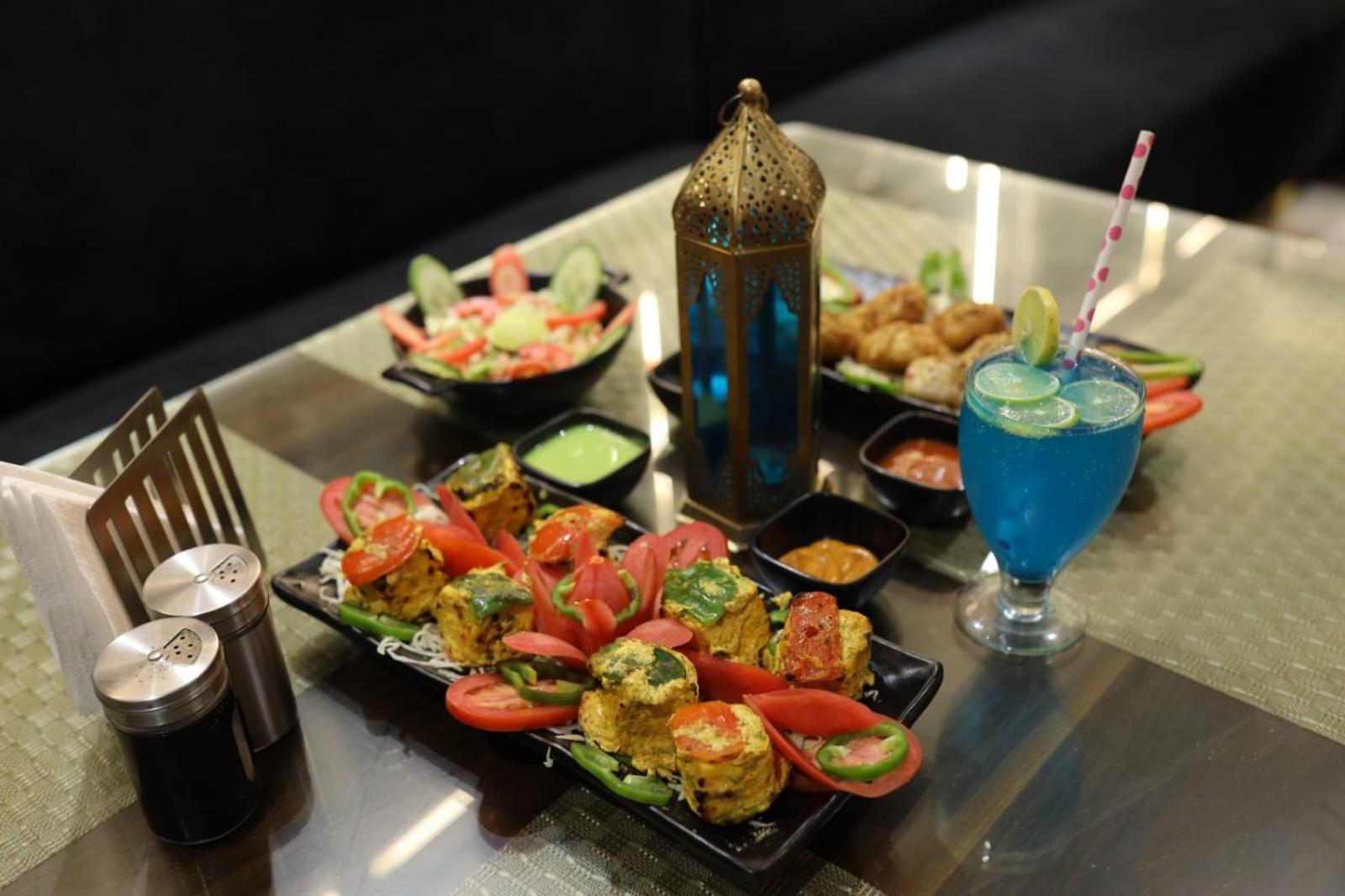 Hotel Sheetal Regency,Near Janambhumi Mathura Dış mekan fotoğraf