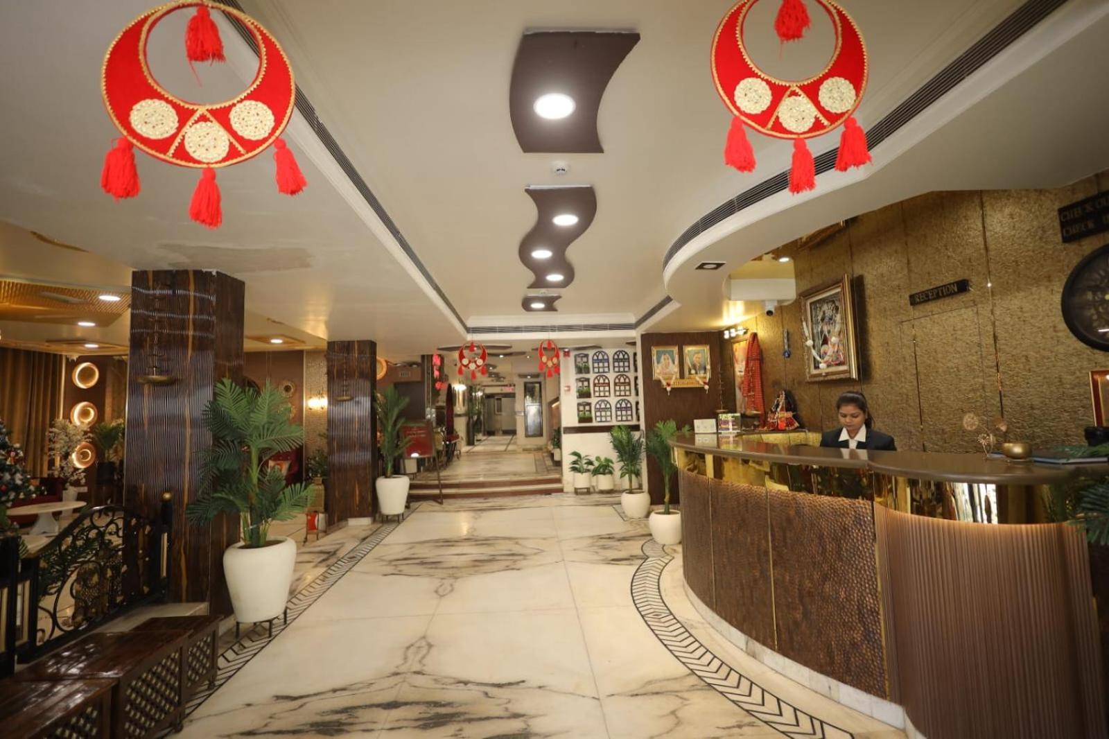 Hotel Sheetal Regency,Near Janambhumi Mathura Dış mekan fotoğraf